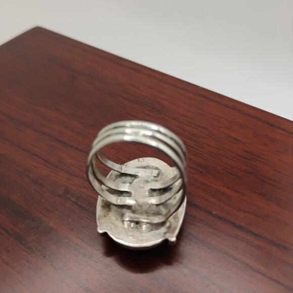 Native Old Pawn Green Jasper and Sterling Silver 3-Band ring Sz 9.25 - Picture 3 of 10